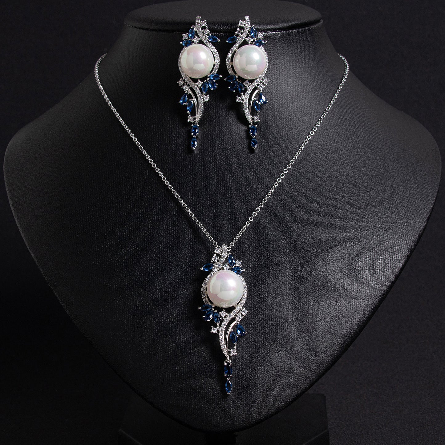 2pcs Copper with Zirconia Earrings & Necklace Jewelry Set