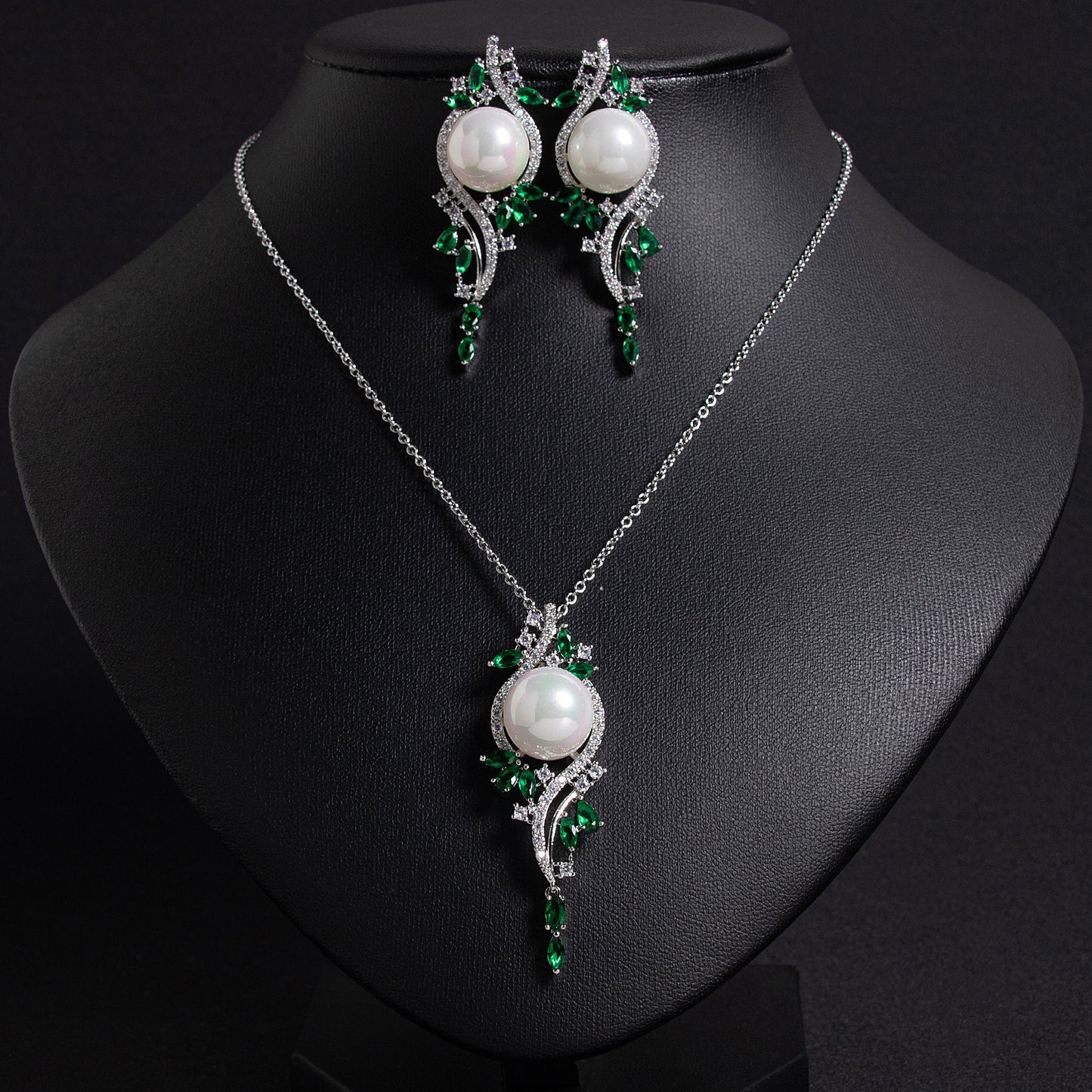 2pcs Copper with Zirconia Earrings & Necklace Jewelry Set