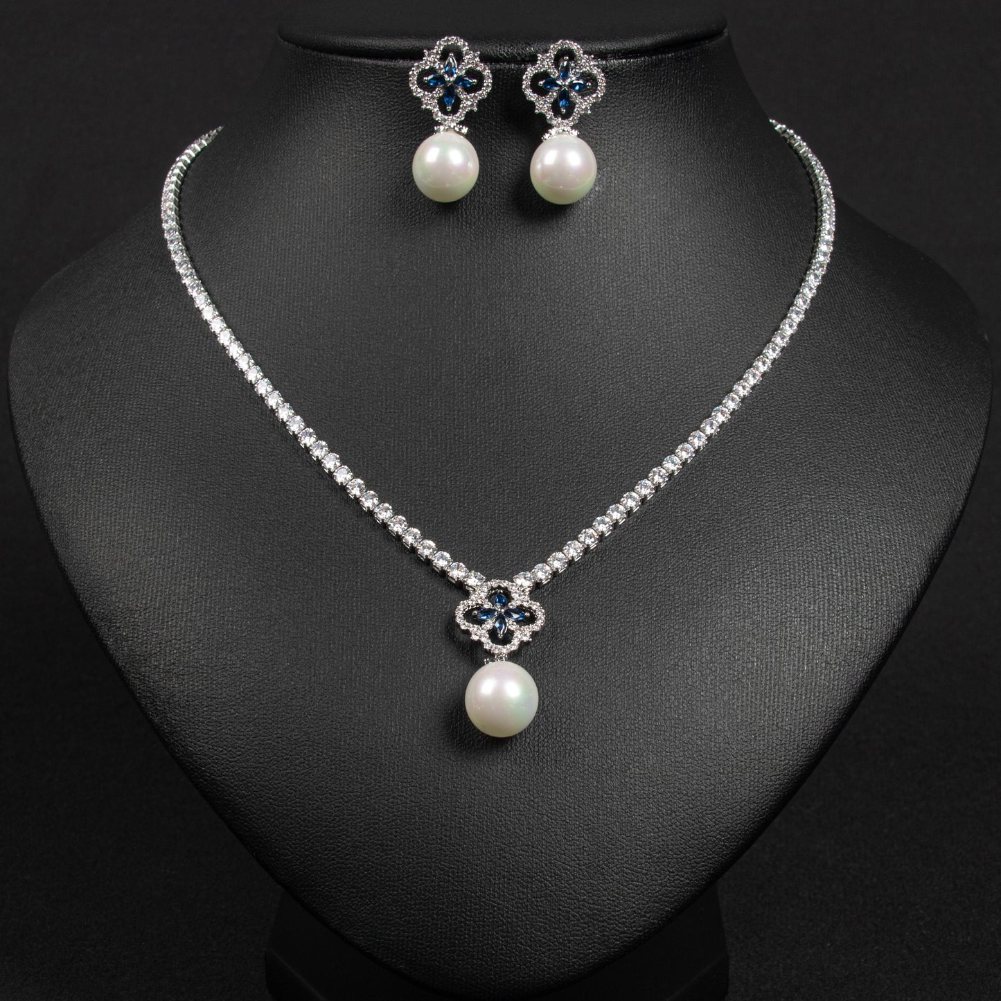 2pcs Copper with Zirconia Earrings & Necklace Jewelry Set