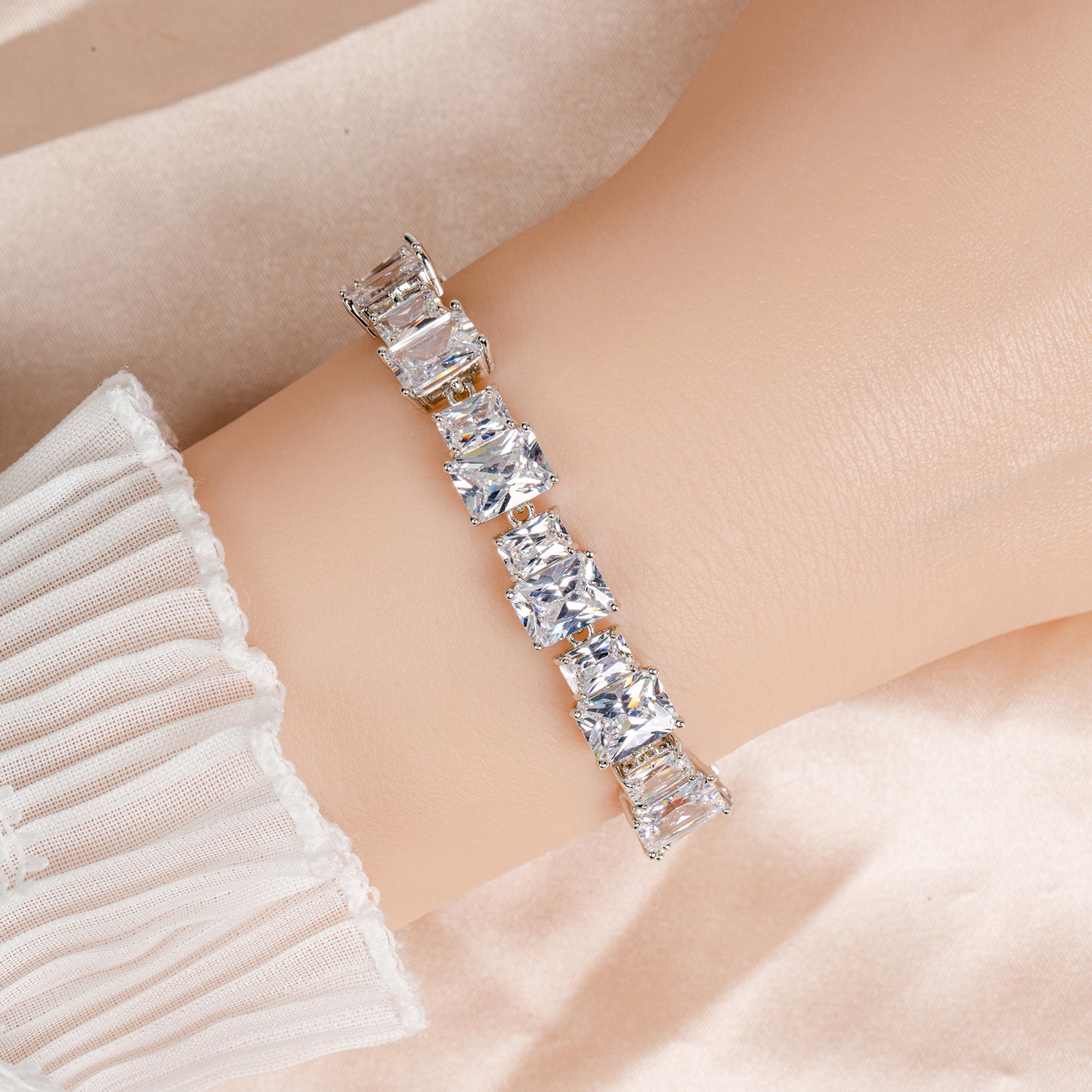 Rectangle Shaped Multi Color Cubic Zirconia Endless Bracelets Wholesale Women 2026 New Collection
