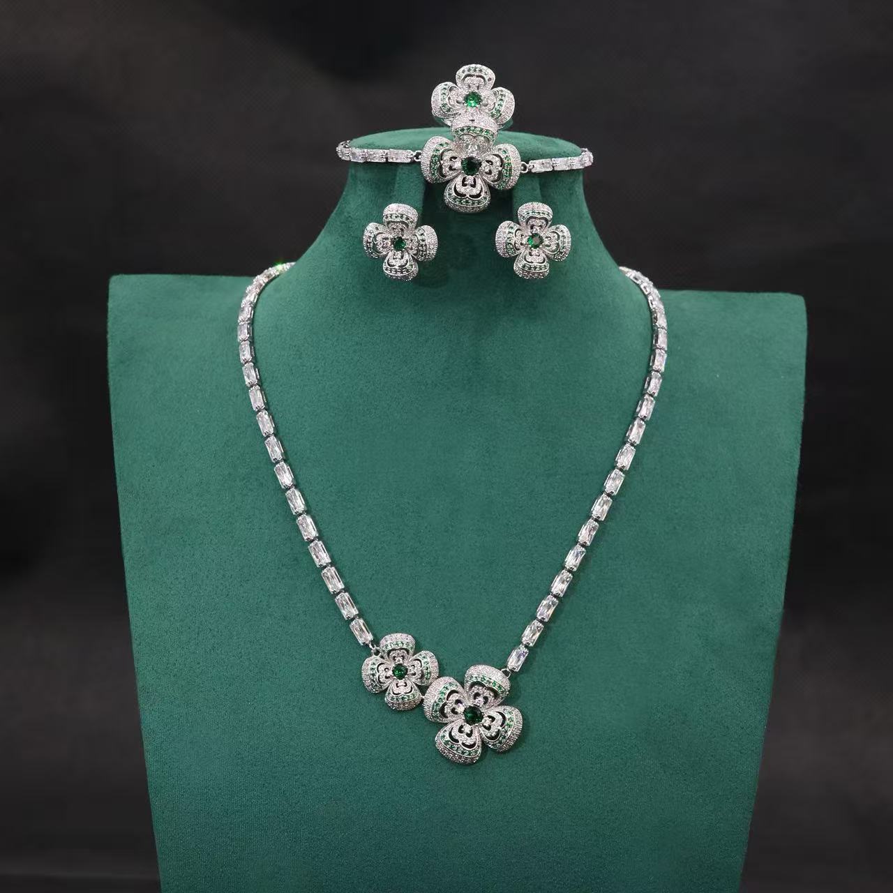 2 Flower Charms Pendant Jewelry Sets Hot Sale Wholesale AAA Cubic Zircon Diamond Sets Women Party Gift