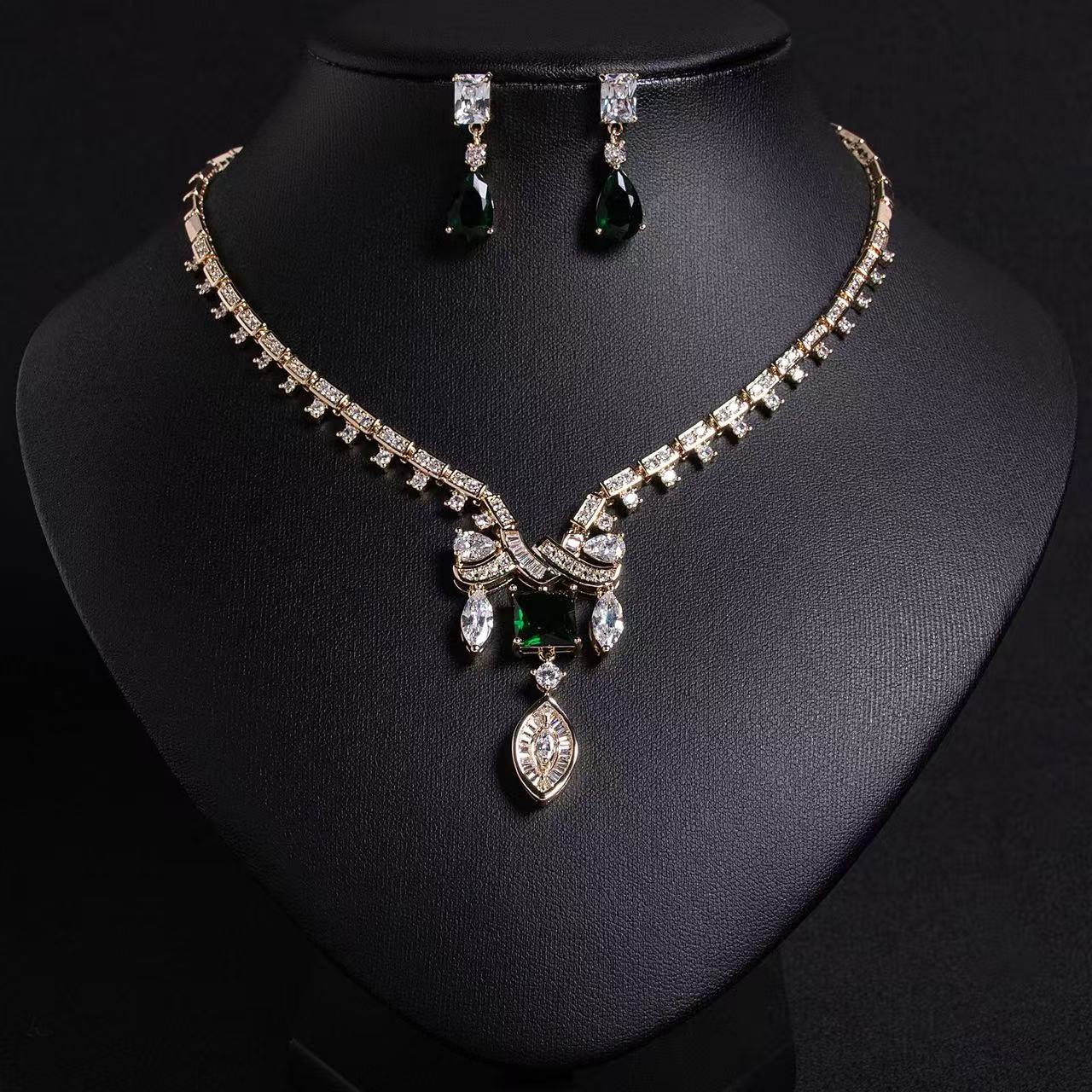 Retro Indian Style AAA Cubic ZIrconia Pendant Bridal Jewelry Sets Women Wholesale Hot Sale