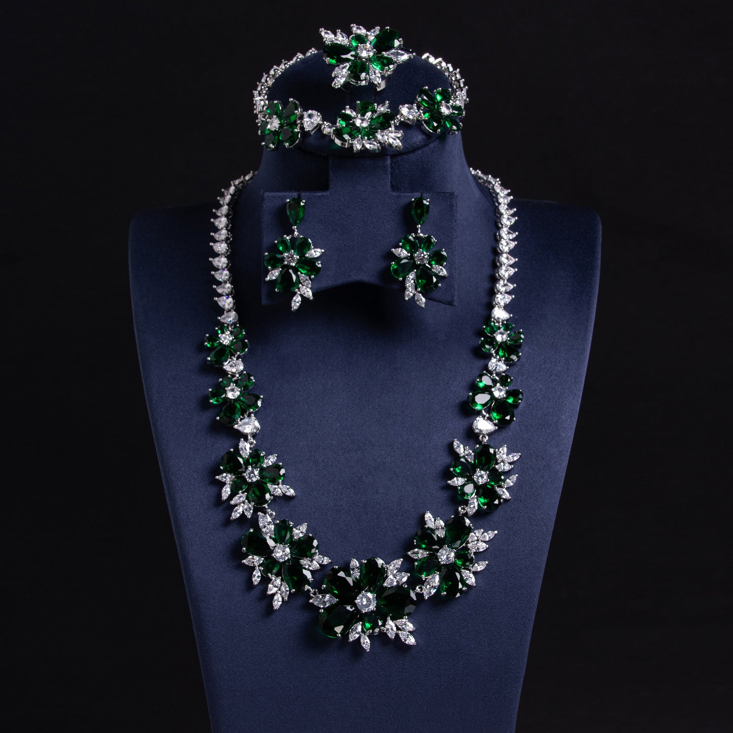 4pcs Copper with Zirconia Earrings & Necklace Jewelry Set