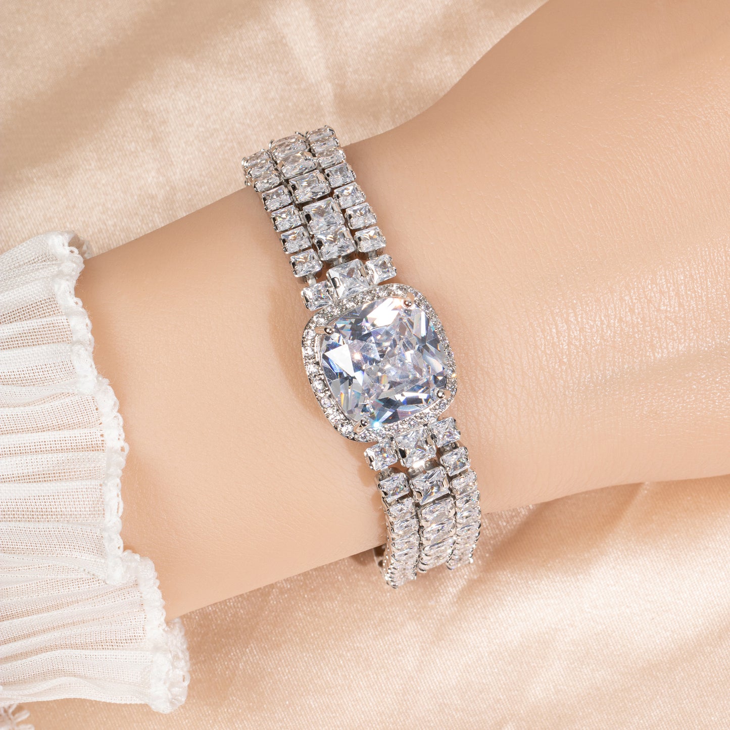 Cupchain Big Square Shaped AAA Cubic Zircon Daimond Bracelet Women Wholesale