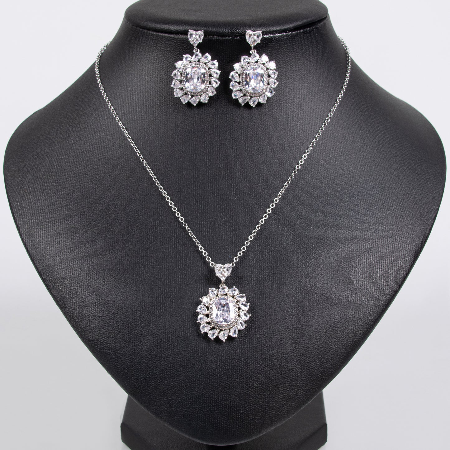 Elegant 14K Gold-Plated Copper & Cubic Zirconia Jewelry Set with Floral Yellow & Pink Zircon Arrangement
