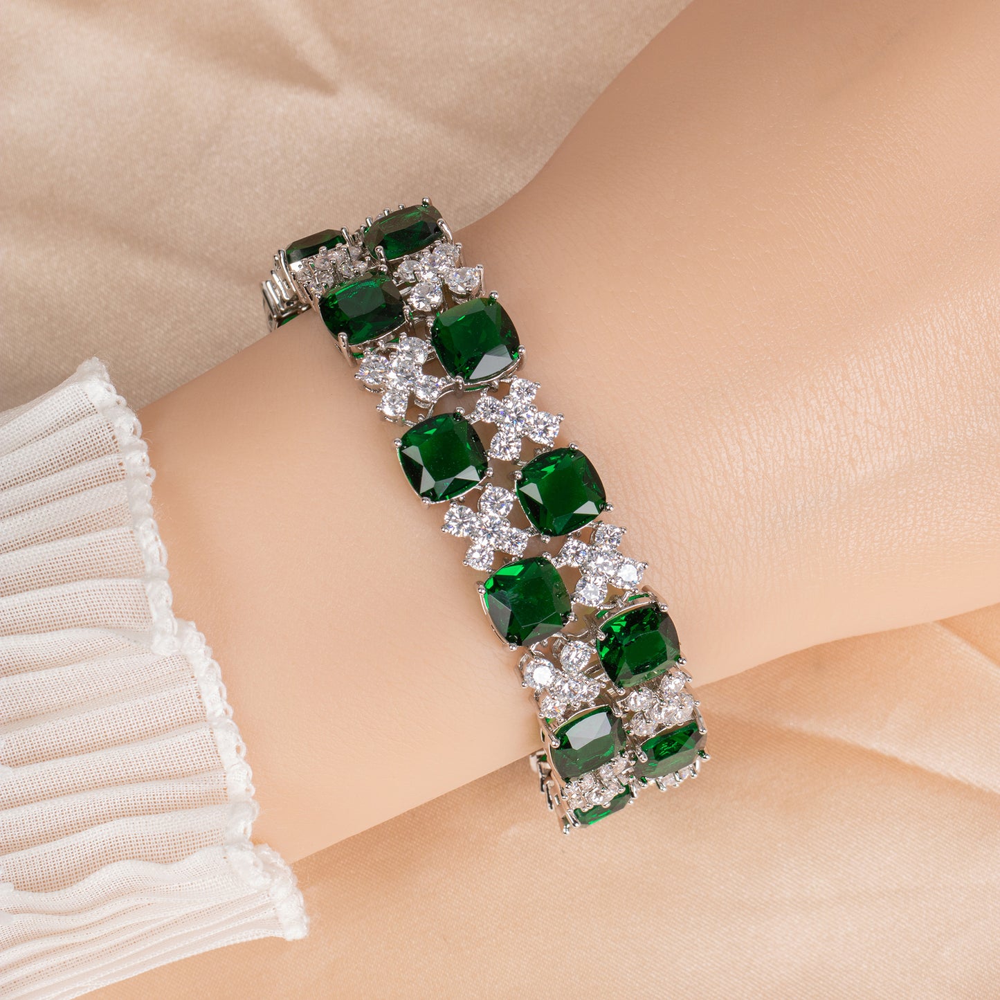 Cupchain Big Square Shaped AAA Cubic Zircon Daimond Bracelet Women Wholesale