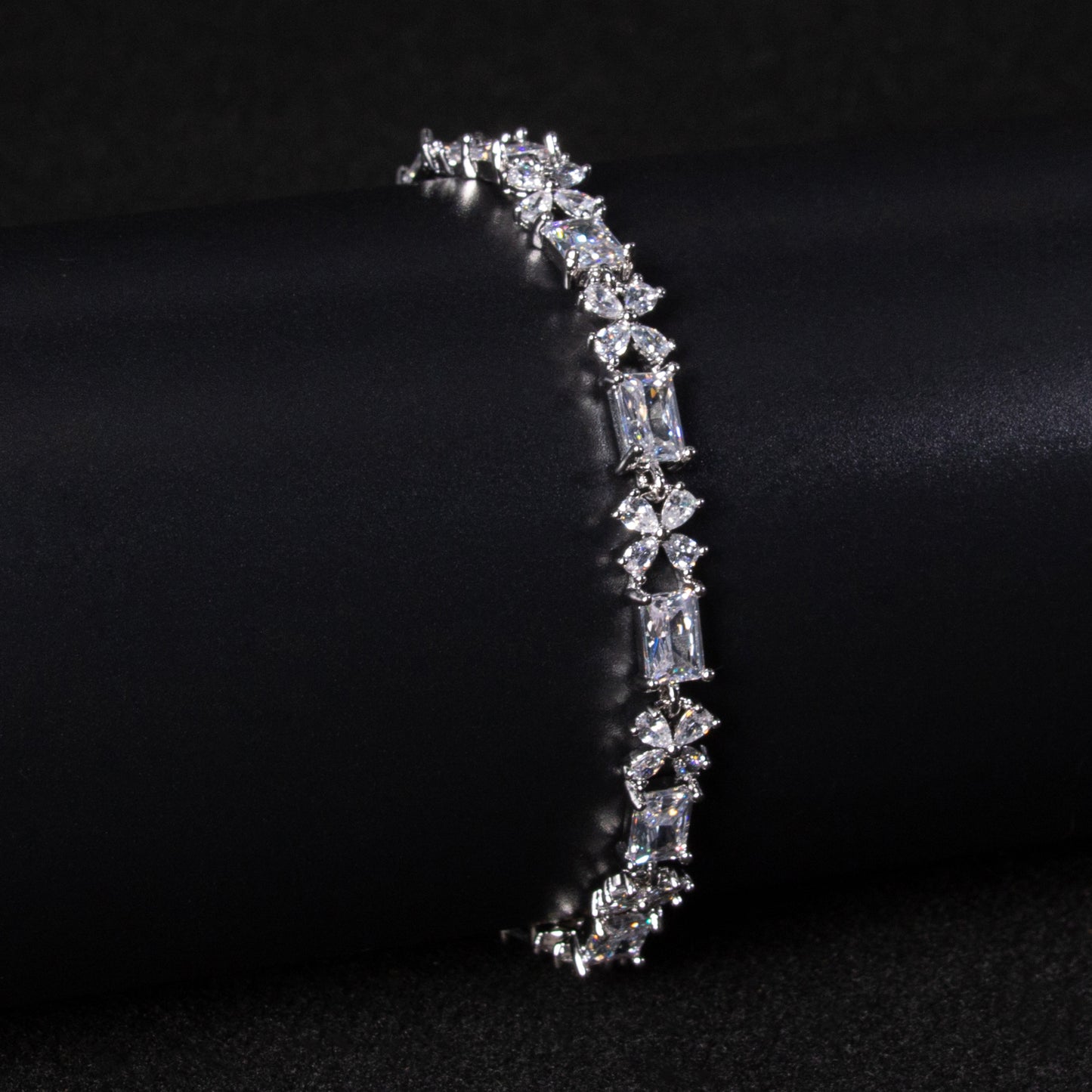 Multi Colored Flower Rectangle Thin Bracelet Wholesale Women Hot Sale Fine Jewelry