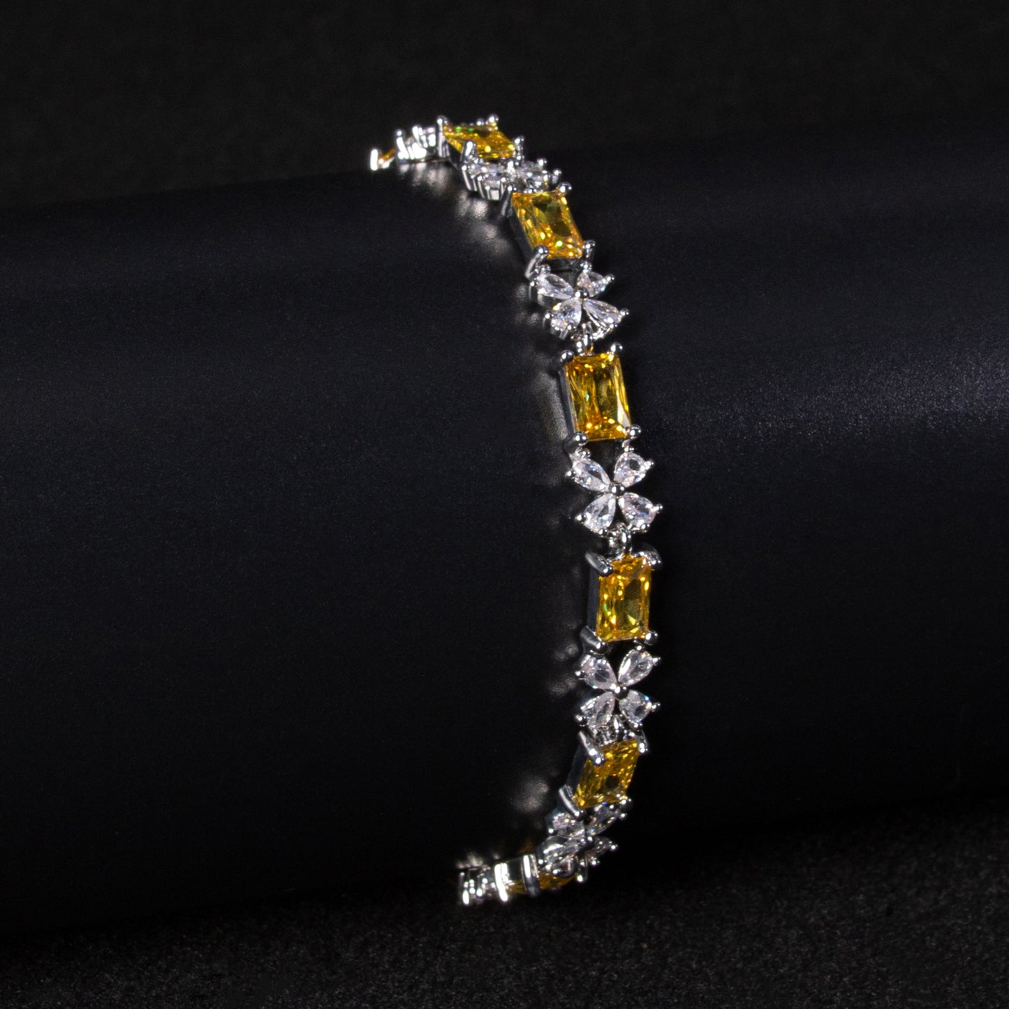 Multi Colored Flower Rectangle Thin Bracelet Wholesale Women Hot Sale Fine Jewelry