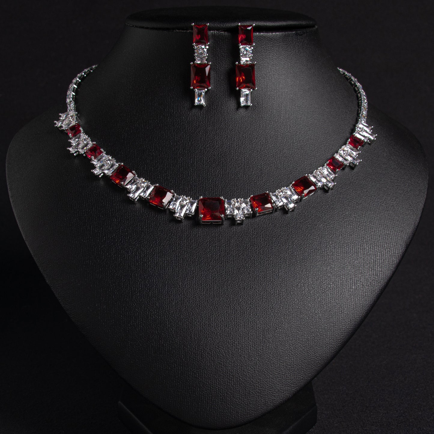 2pcs Copper with Zirconia Earrings & Necklace Jewelry Set