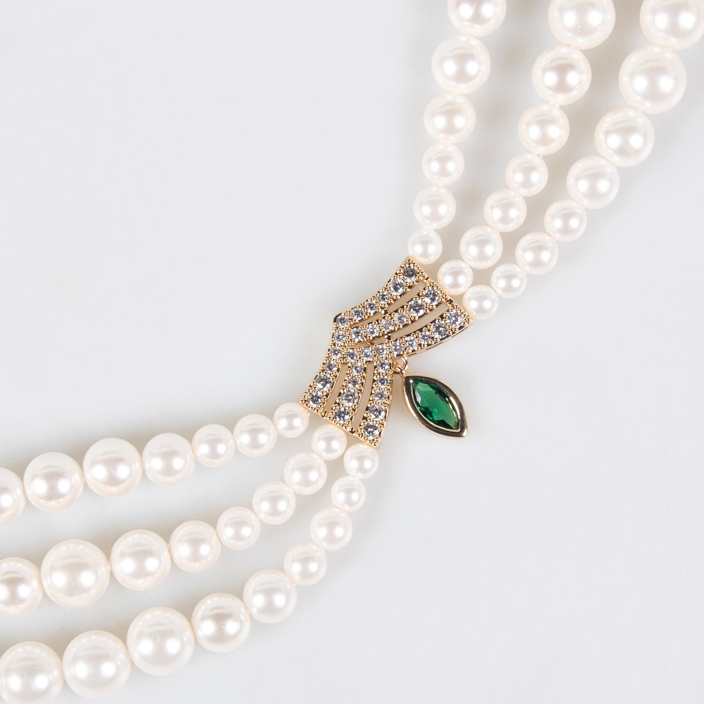 Triple-Layer Pearl Statement Necklace with 14K Gold-Tone Copper Settings & Zircon-Green Gem Fancy Pearl Jewelries For Women Wholesale