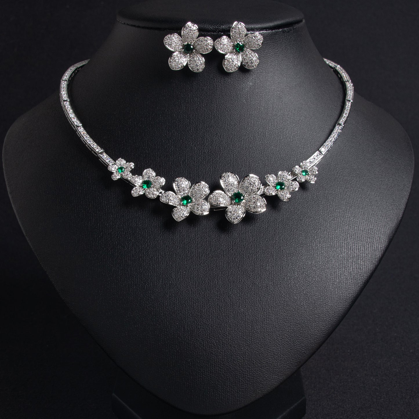 Silver-Tone Cubic Zircon Flower Shaped Stud Earrings Statement Necklace Jewelry Sets For Women Party Jewelry Accessories