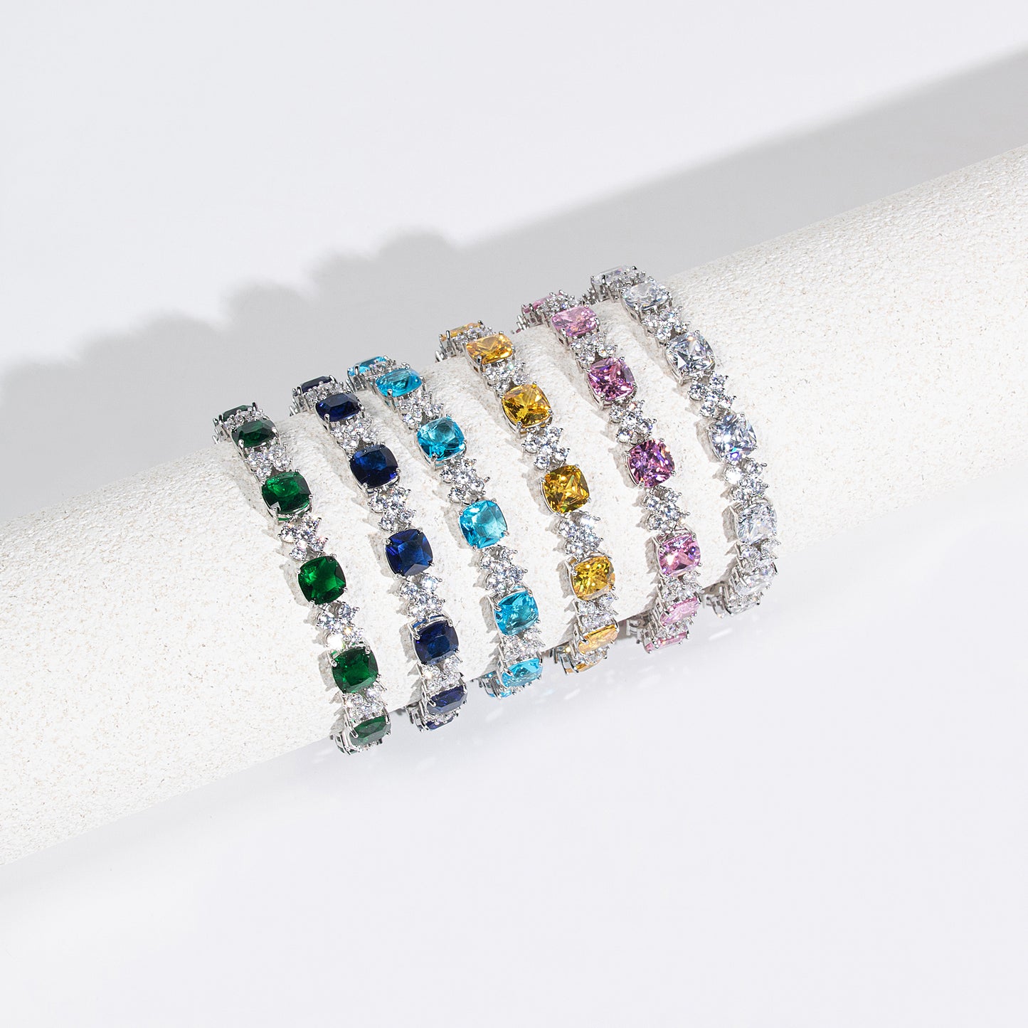 Hot Sale AAA Cubic Zircon Diamond Square Shaped Endless Bracelets Women Wholesale