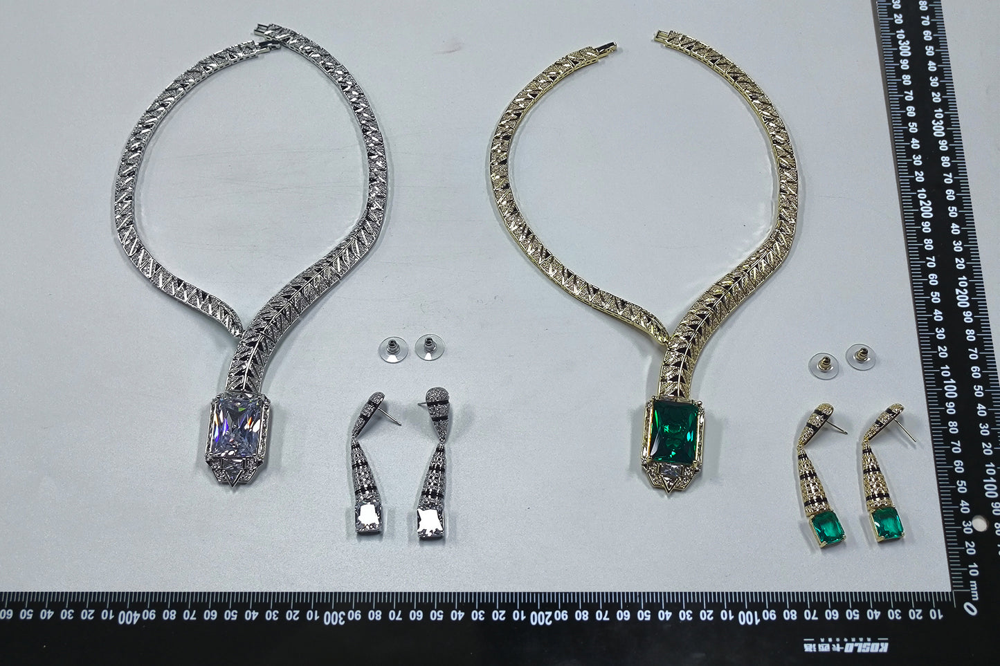 Big Rectangle Shaped Special Gold Plated Choker Jewelry Sets Wholesale Women Hot Selling
