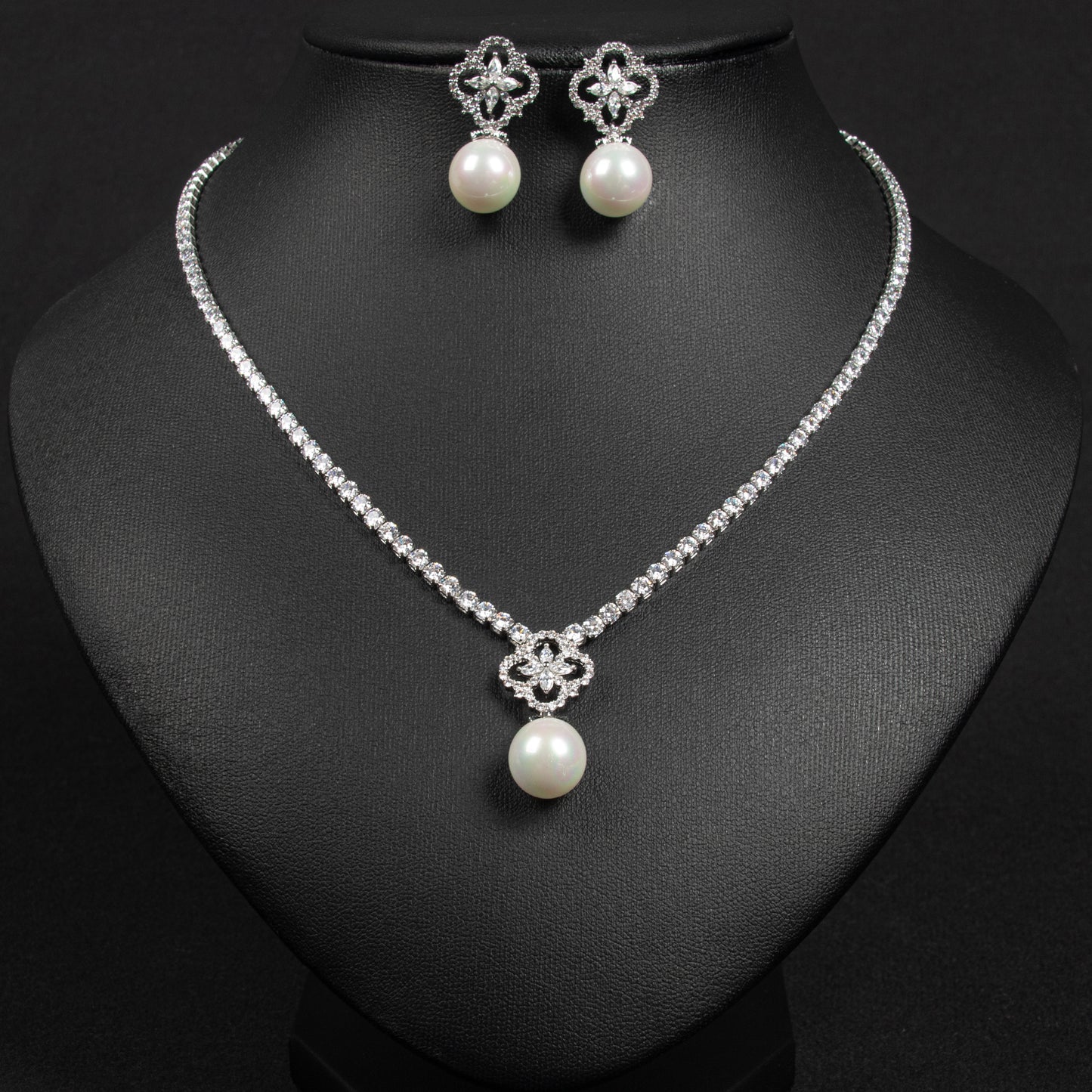 2pcs Copper with Zirconia Earrings & Necklace Jewelry Set
